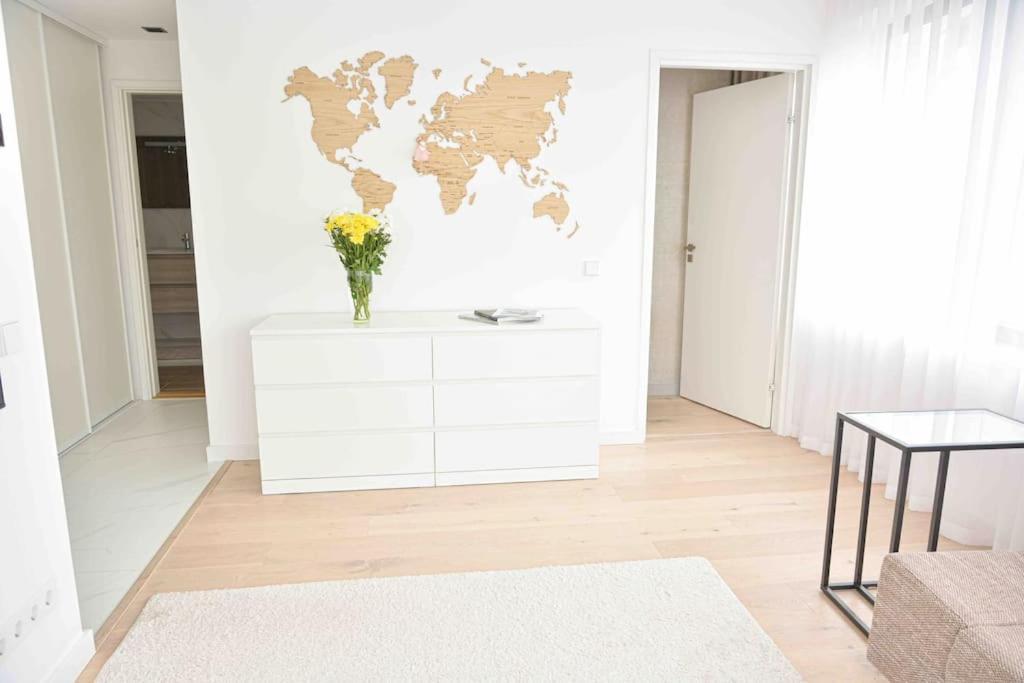 Kalevi Panorama Apartment Tallinn Exterior foto